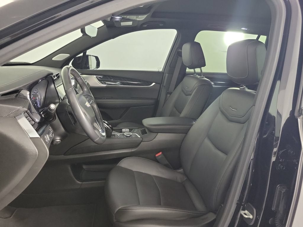 2023 Cadillac XT6 FWD Premium Luxury