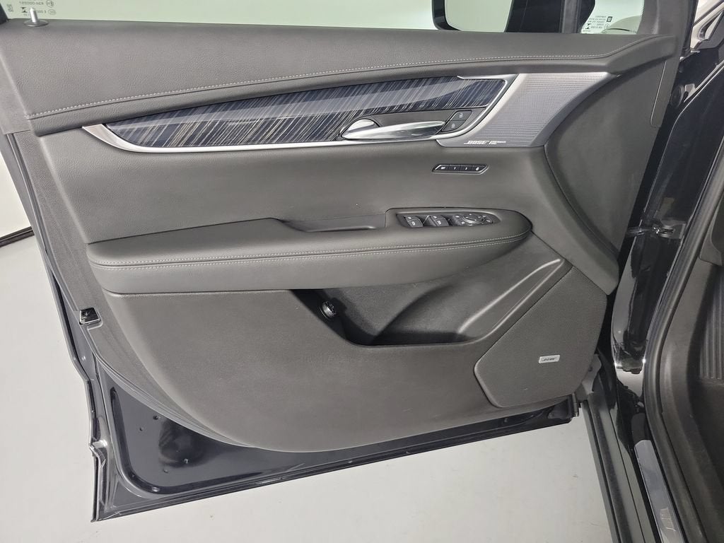 2023 Cadillac XT6 FWD Premium Luxury