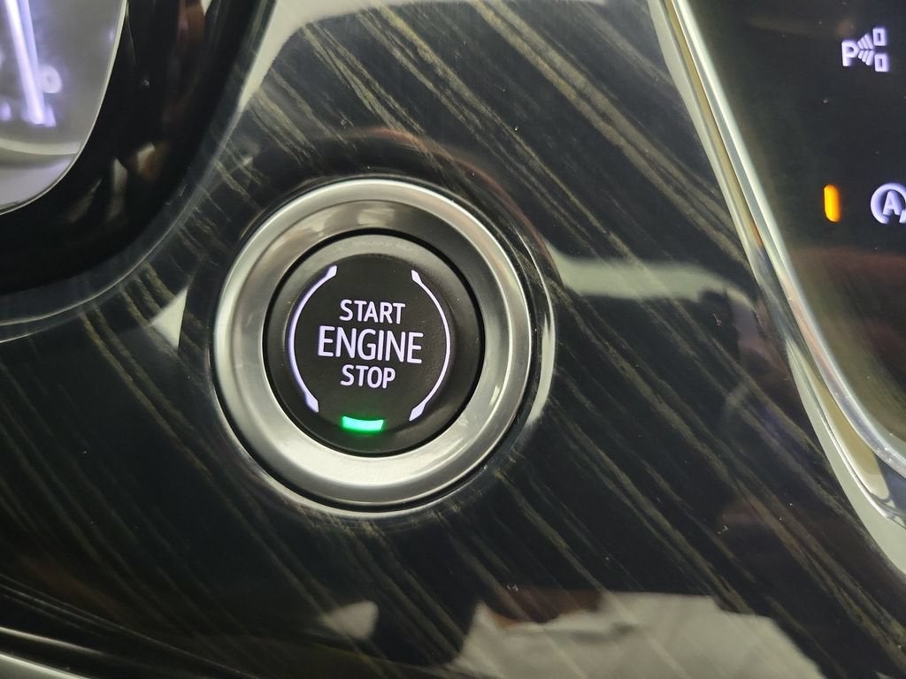 2023 Cadillac XT6 FWD Premium Luxury