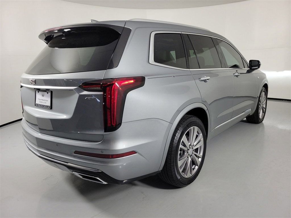 2025 Cadillac XT6 Premium Luxury