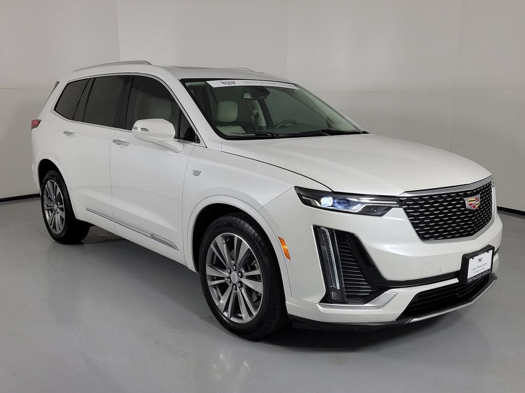 2025 Cadillac XT6 Premium Luxury