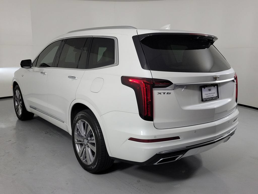 2025 Cadillac XT6 Premium Luxury