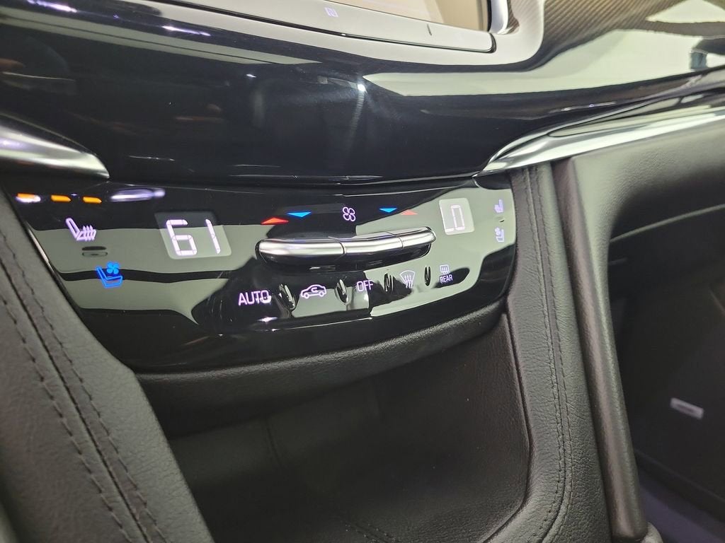 2020 Cadillac XT6 FWD Premium Luxury