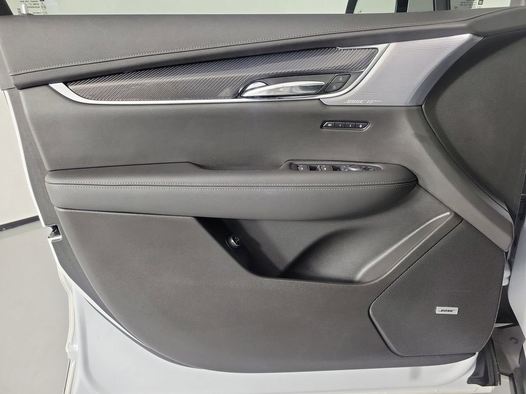 2024 Cadillac XT6 Sport