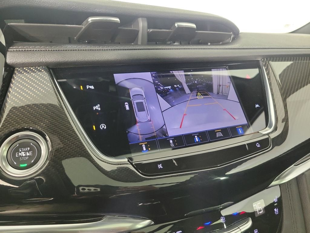 2024 Cadillac XT6 Sport