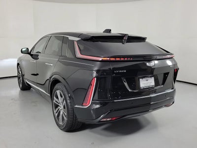 2024 Cadillac LYRIQ Luxury 2