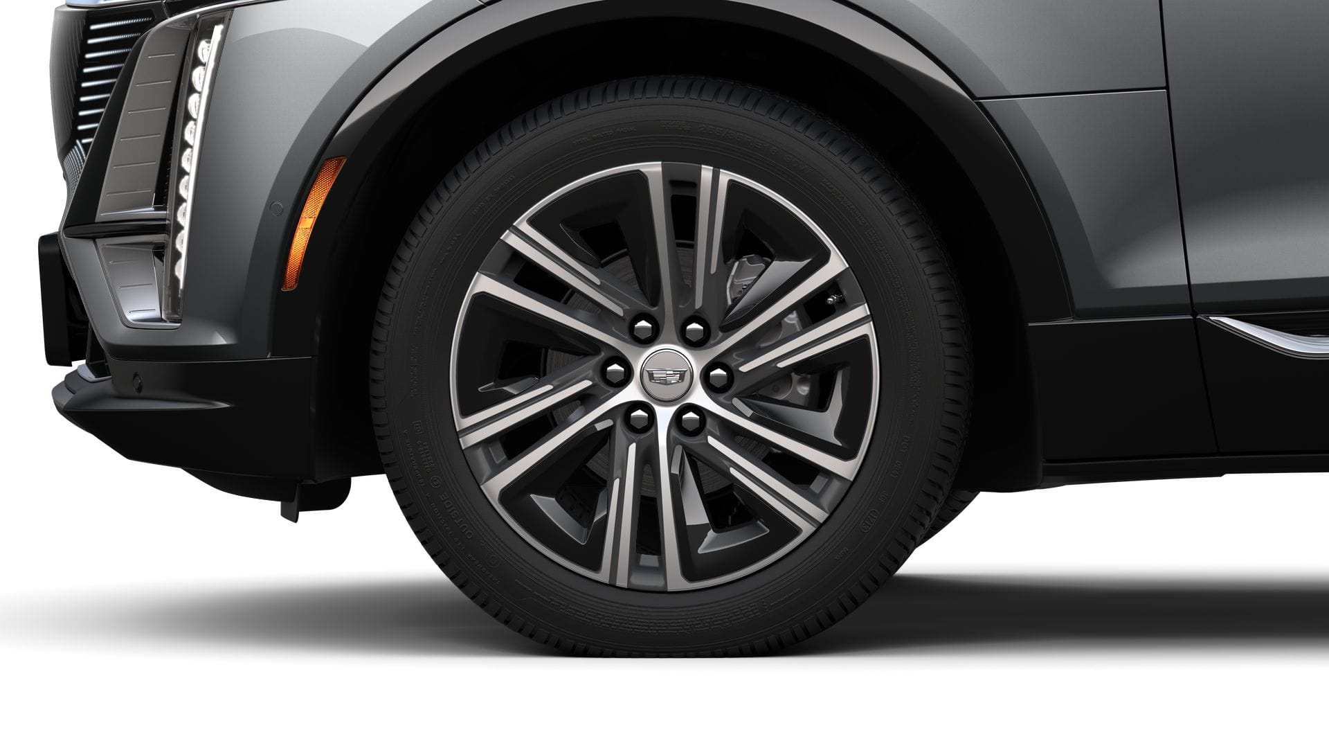 2024 Cadillac LYRIQ Luxury 2