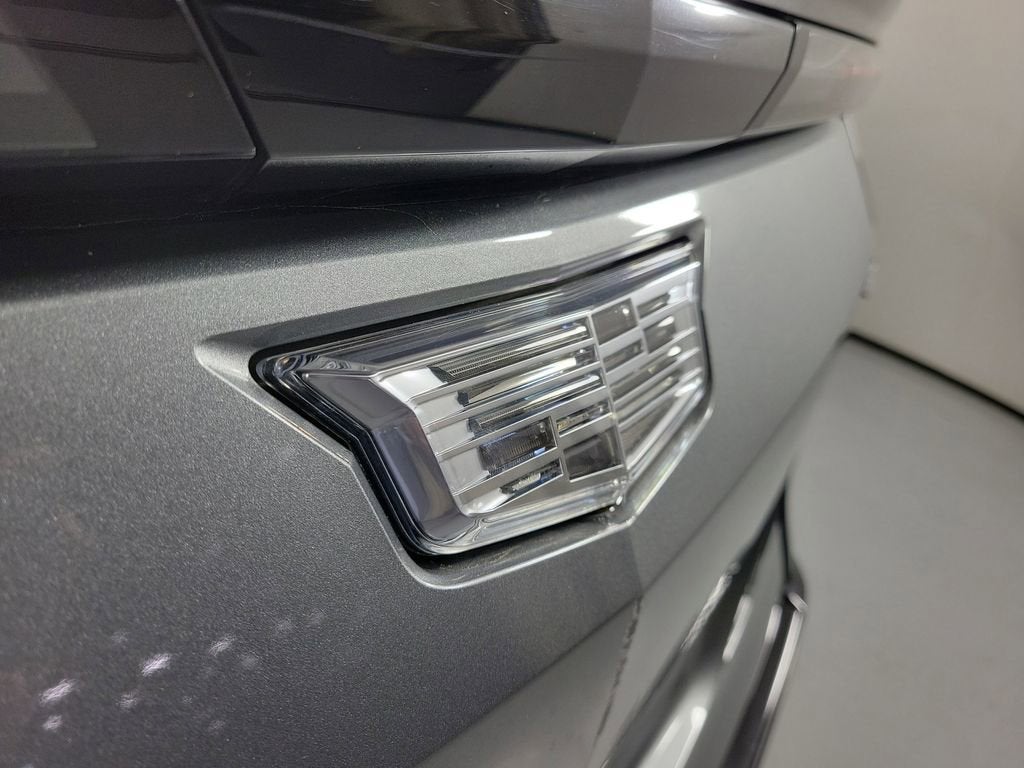 2024 Cadillac LYRIQ Sport 1