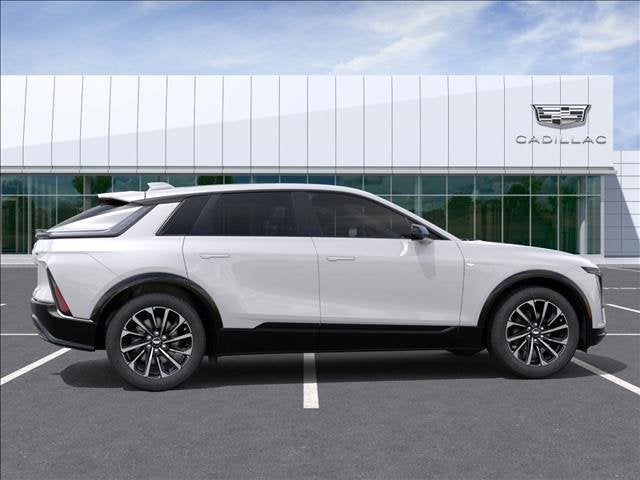 2025 Cadillac LYRIQ Sport 2