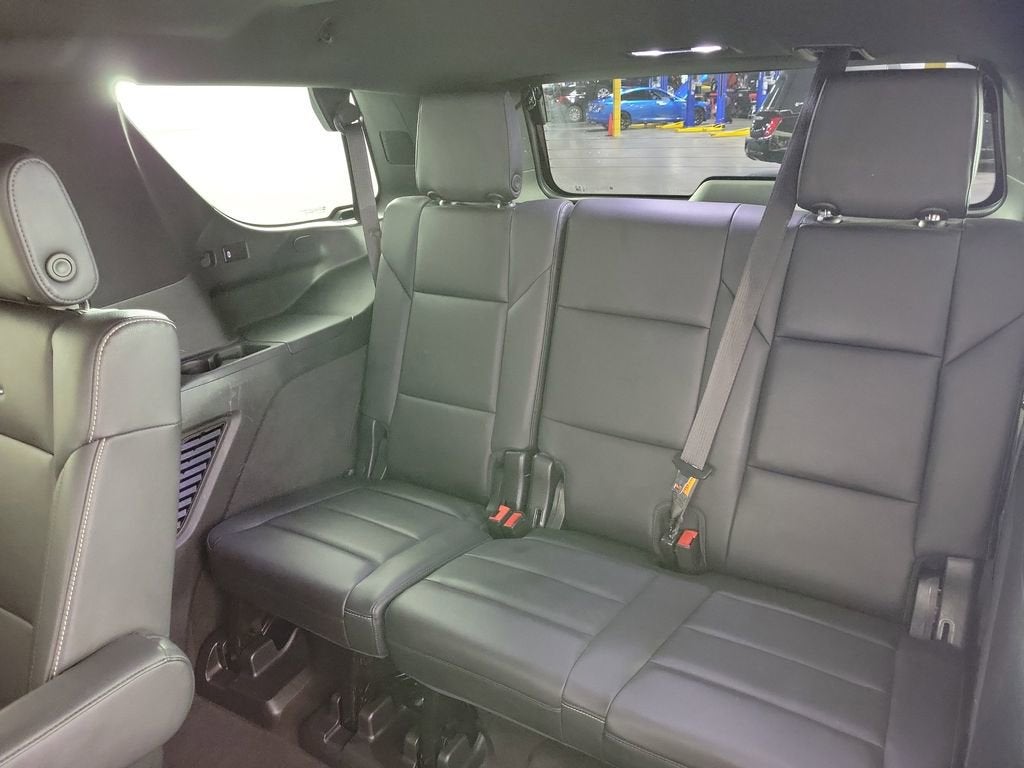 2022 Cadillac Escalade Luxury