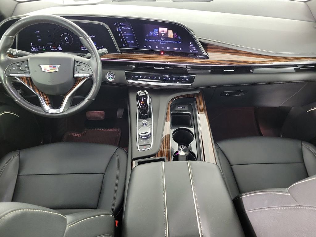 2022 Cadillac Escalade Luxury