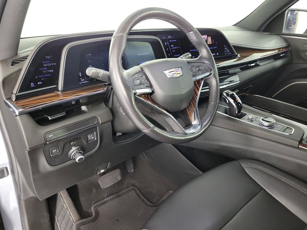 2022 Cadillac Escalade Luxury