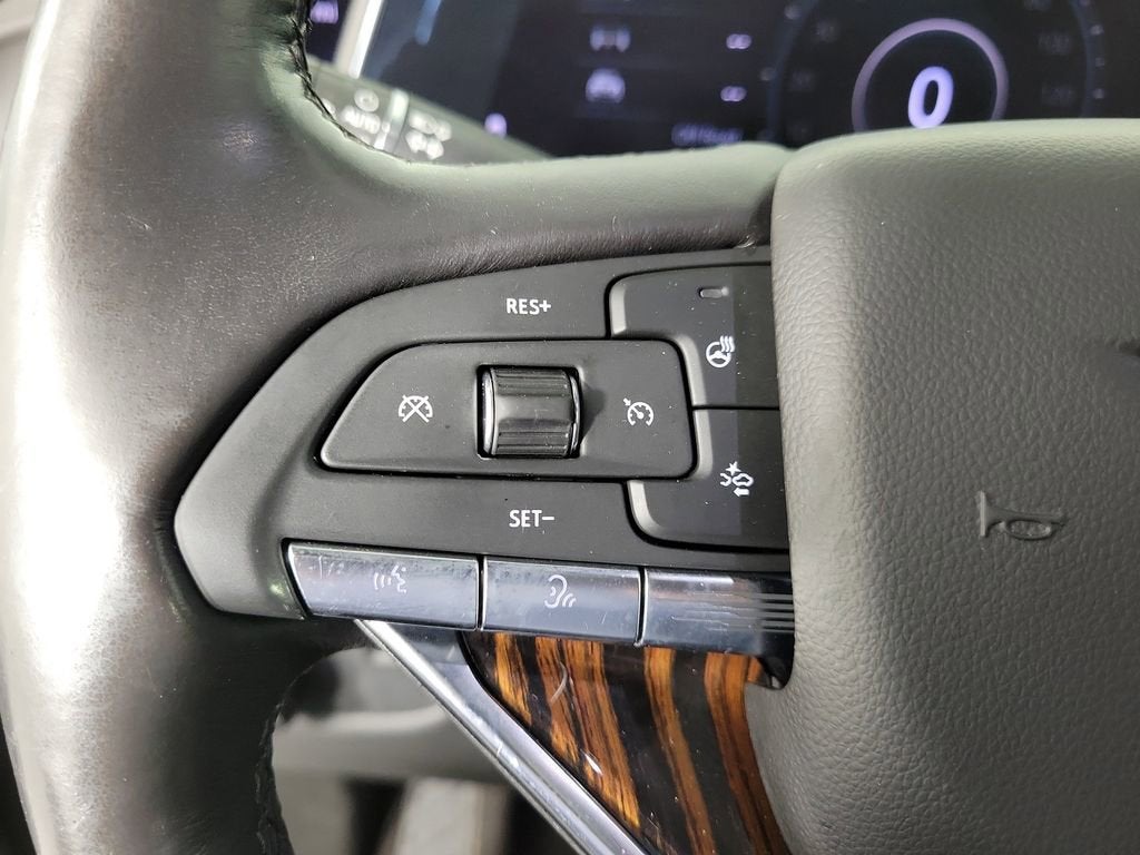 2022 Cadillac Escalade Luxury