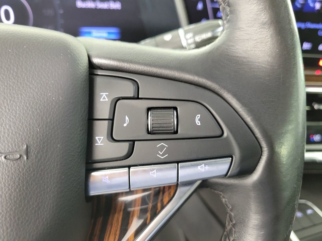2022 Cadillac Escalade Luxury