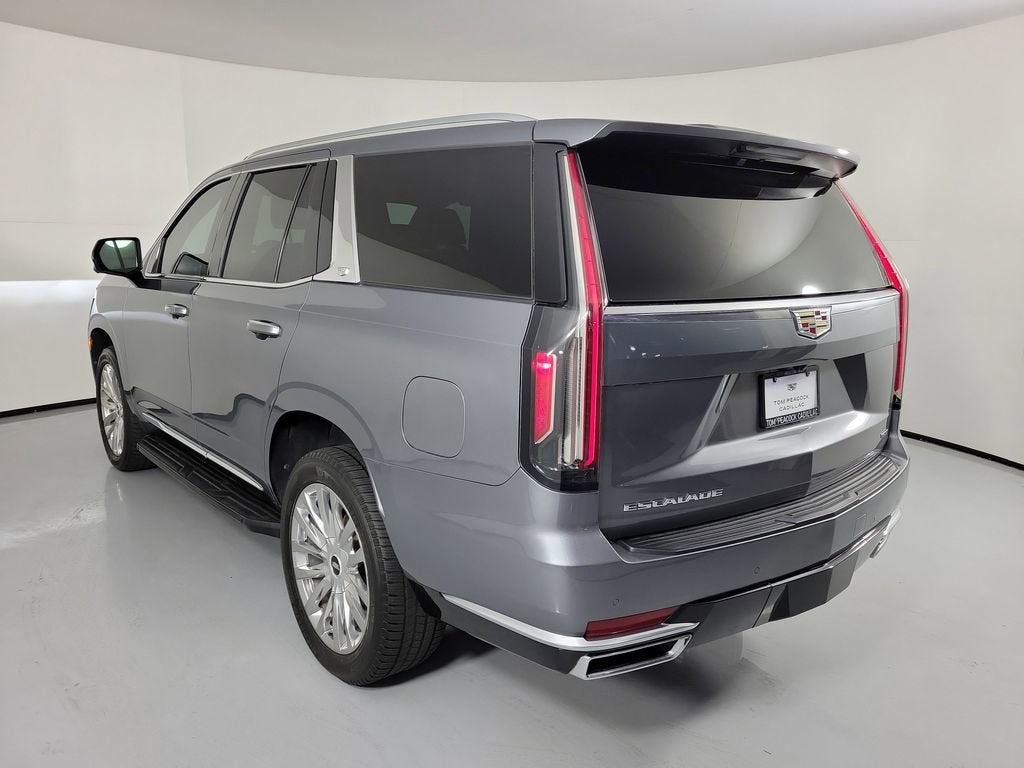 2022 Cadillac Escalade Luxury