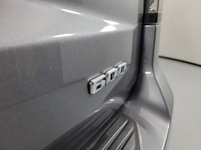 2022 Cadillac Escalade Luxury