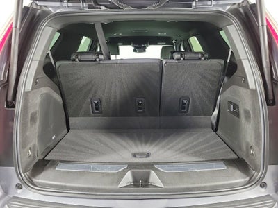 2022 Cadillac Escalade Luxury