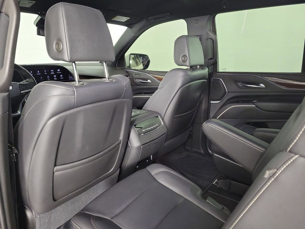 2021 Cadillac Escalade Luxury
