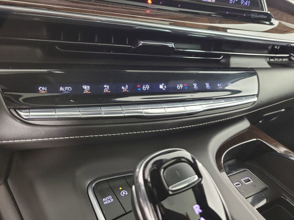 2023 Cadillac Escalade Premium Luxury Platinum