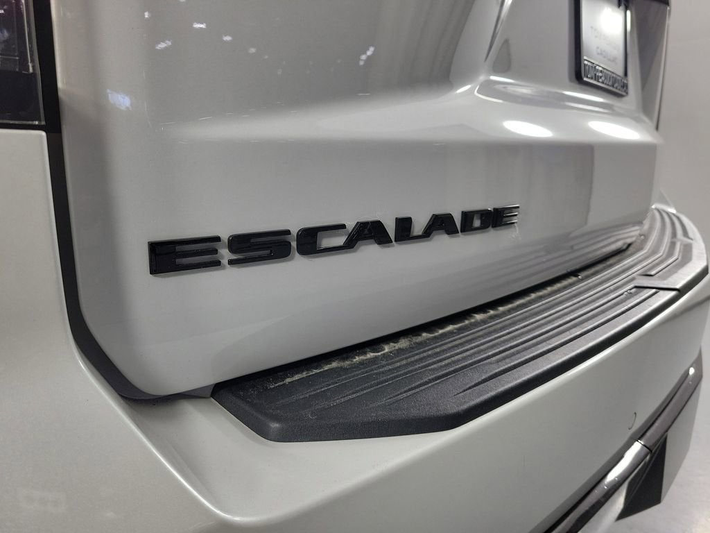 2023 Cadillac Escalade Sport