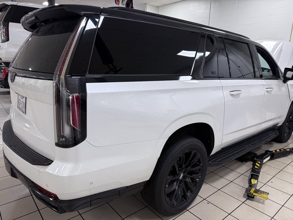2024 Cadillac Escalade ESV Premium Luxury