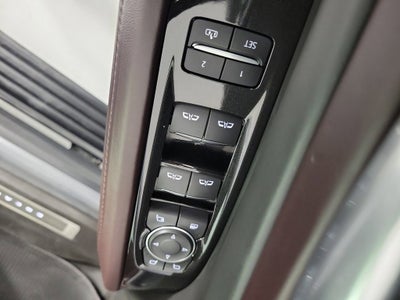 2021 Cadillac Escalade ESV Premium Luxury Platinum