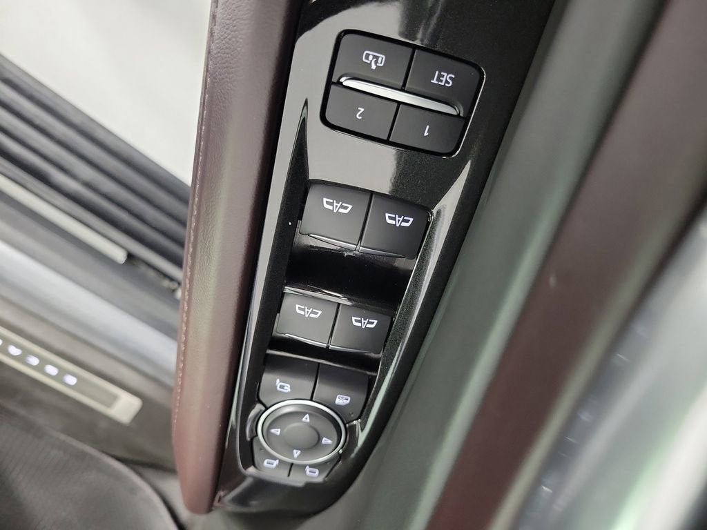 2021 Cadillac Escalade ESV Premium Luxury Platinum