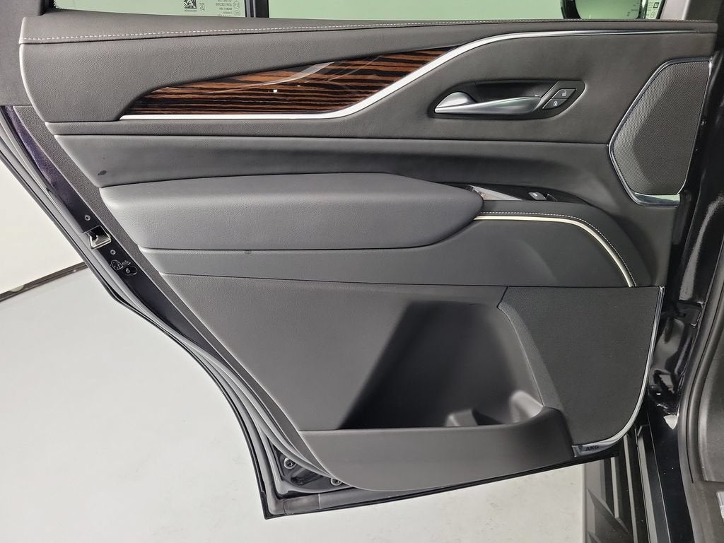 2023 Cadillac Escalade 4WD Premium Luxury