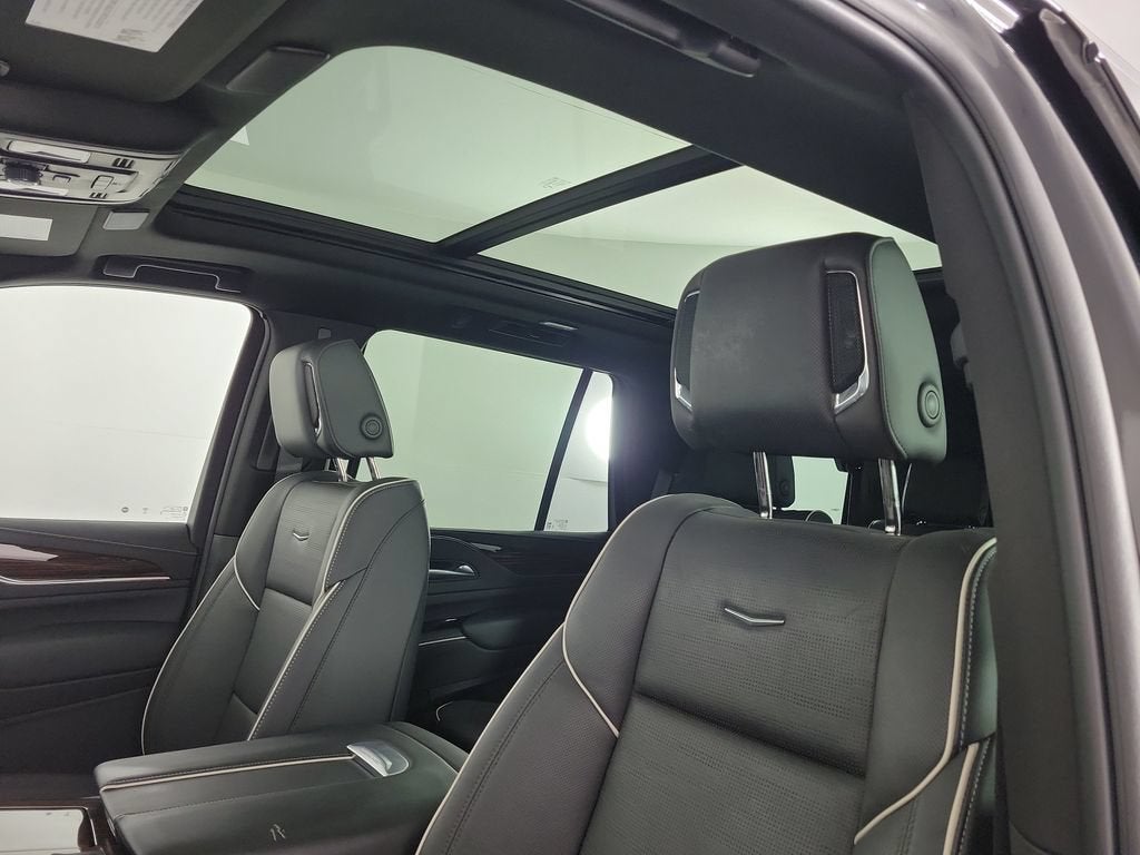 2023 Cadillac Escalade 4WD Premium Luxury