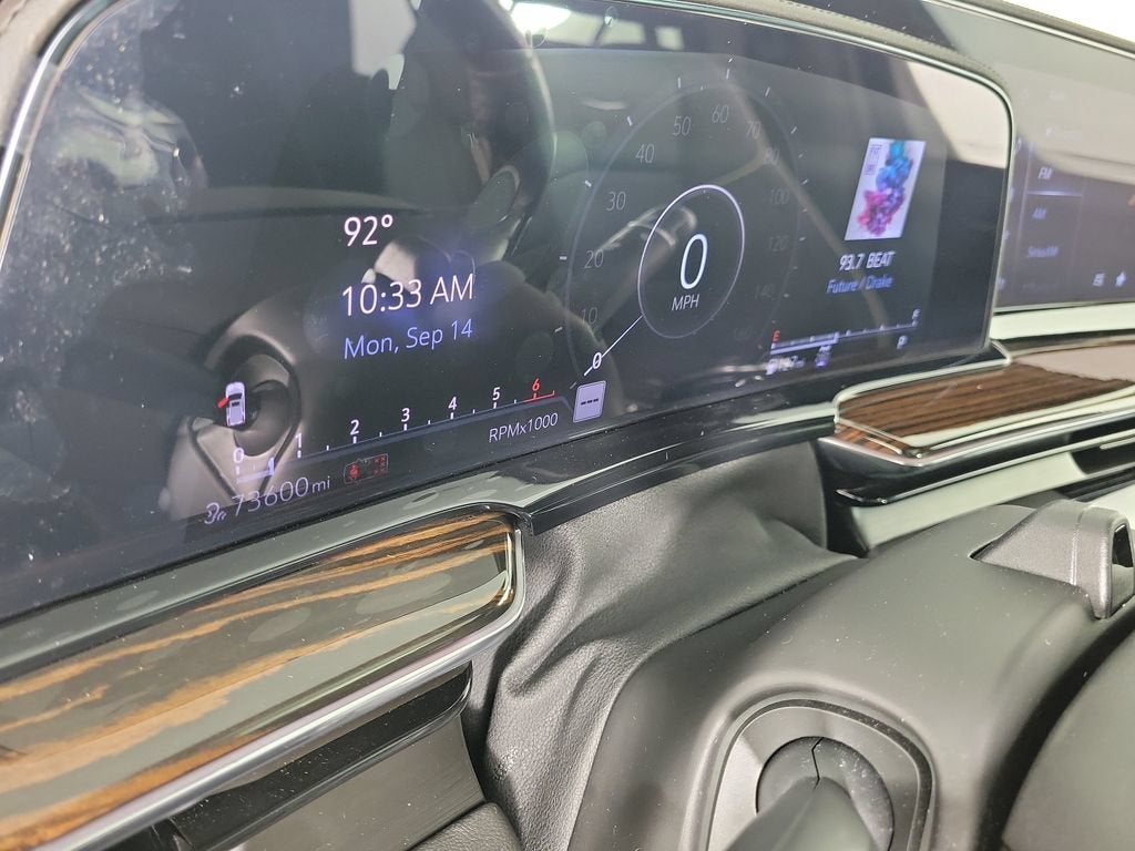 2023 Cadillac Escalade 4WD Premium Luxury