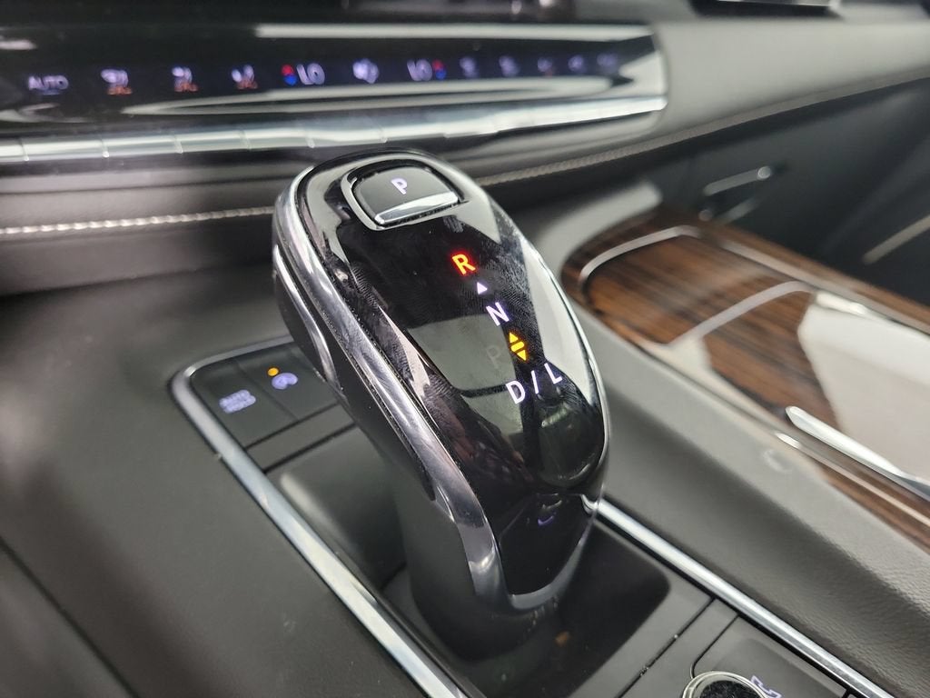 2023 Cadillac Escalade 4WD Premium Luxury