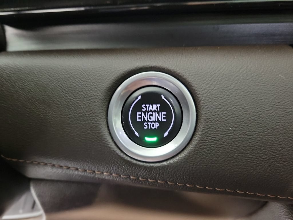 2023 Cadillac Escalade 4WD Premium Luxury