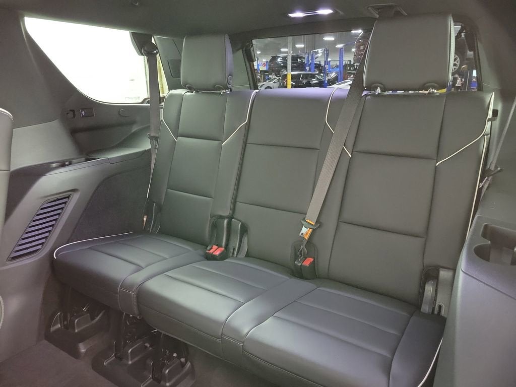 2022 Cadillac Escalade Sport