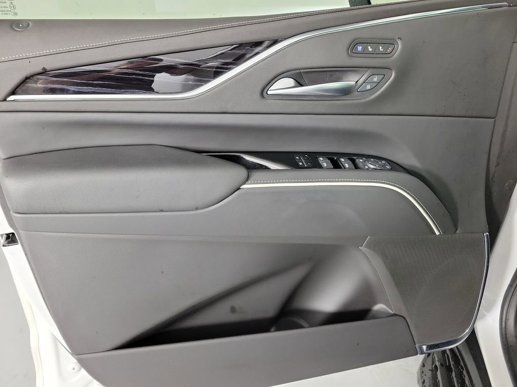 2022 Cadillac Escalade Sport