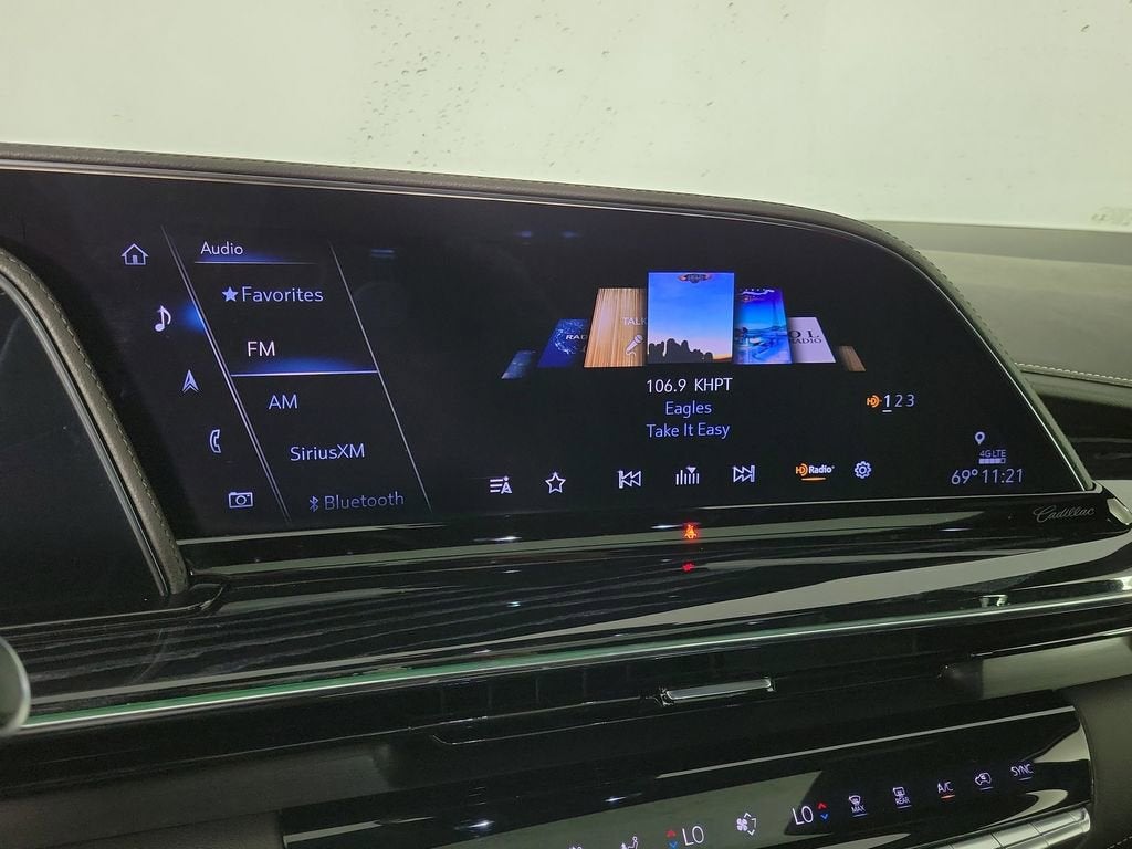 2022 Cadillac Escalade Sport