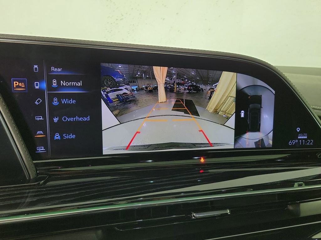 2022 Cadillac Escalade Sport