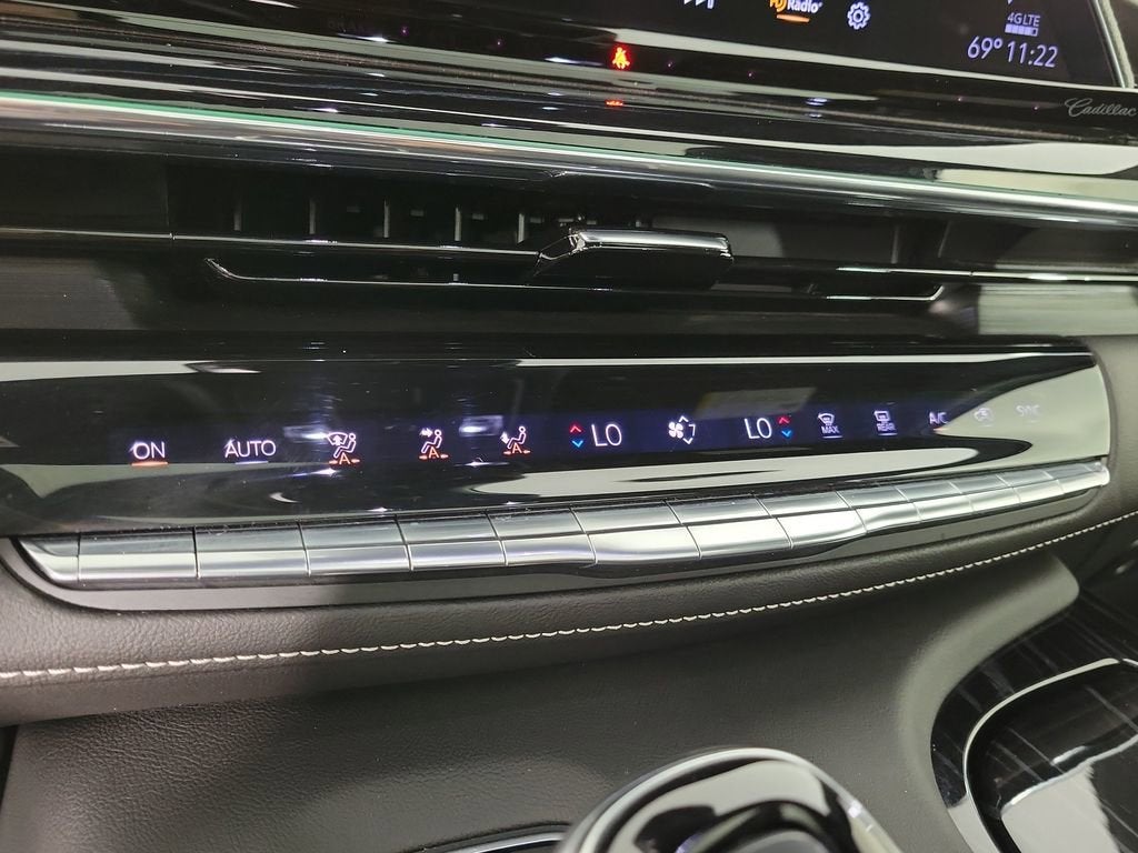 2022 Cadillac Escalade Sport