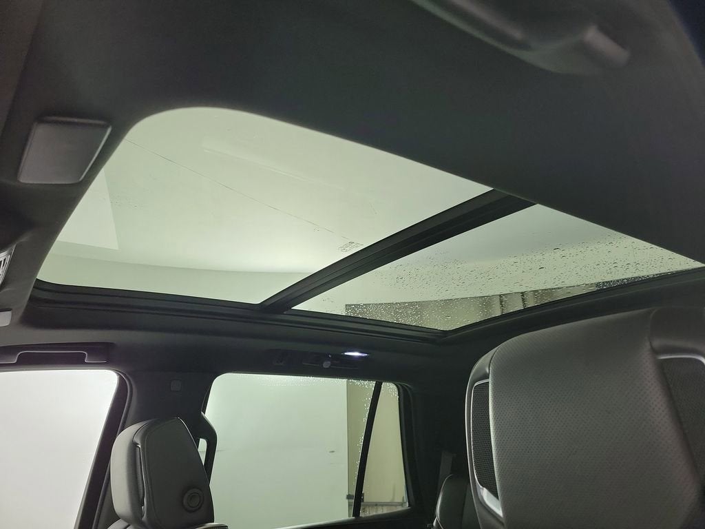 2022 Cadillac Escalade Sport