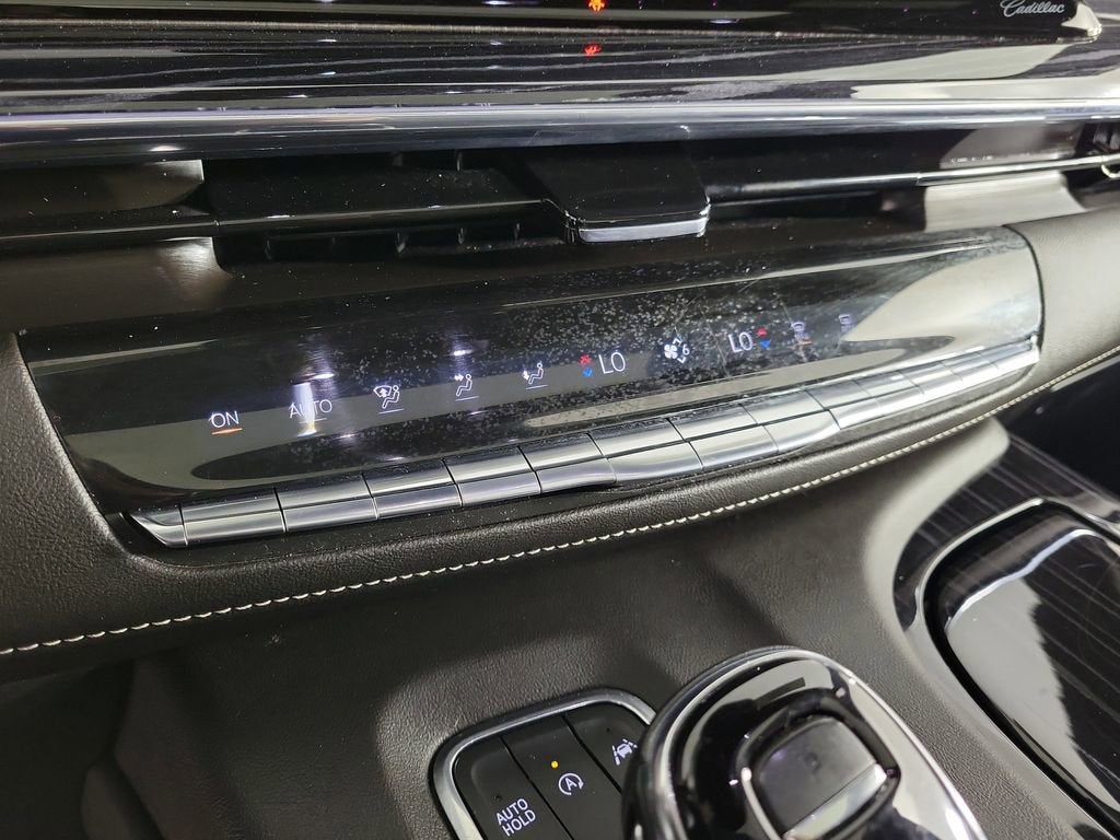 2022 Cadillac Escalade Sport