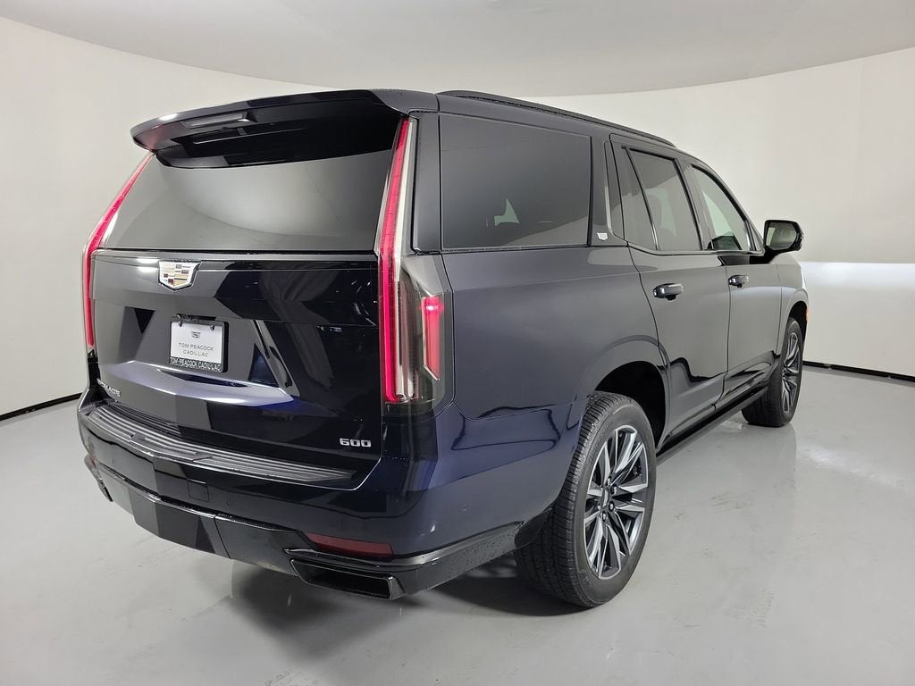 2022 Cadillac Escalade Sport