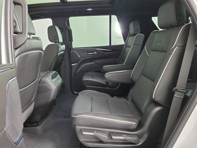 2024 Cadillac Escalade Sport