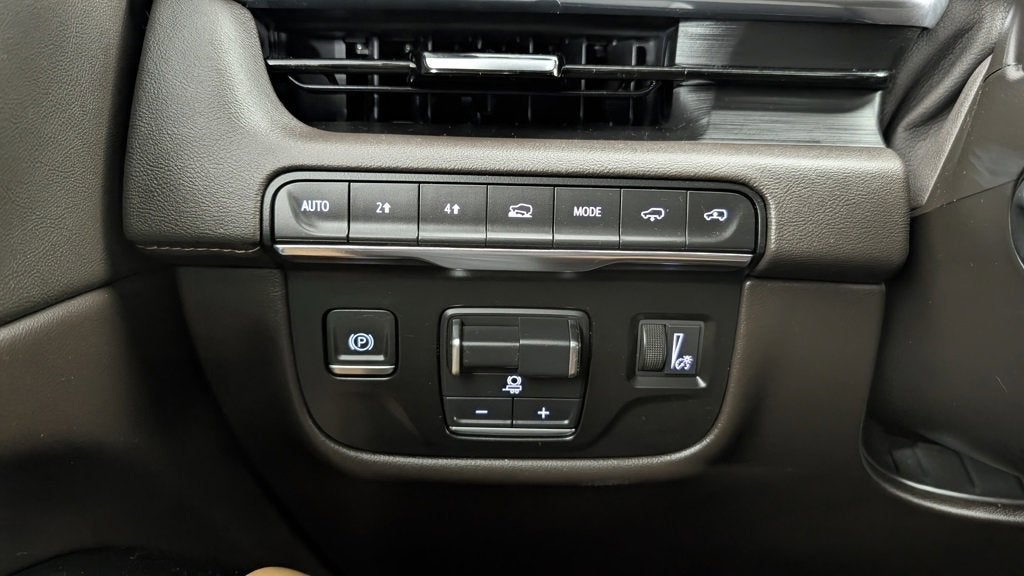 2024 Cadillac Escalade Sport