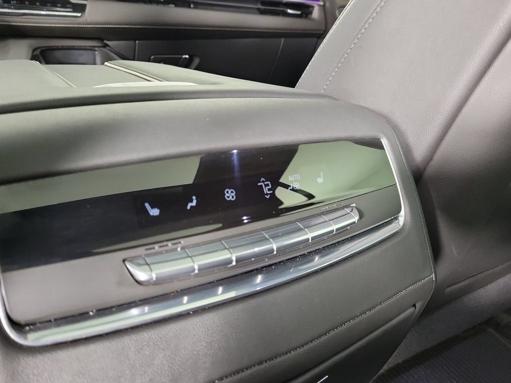 2024 Cadillac Escalade Sport