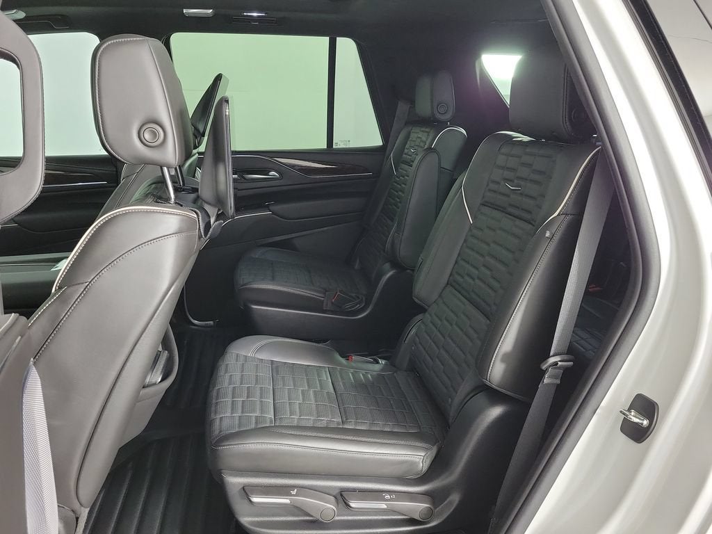 2023 Cadillac Escalade 4WD Sport Platinum