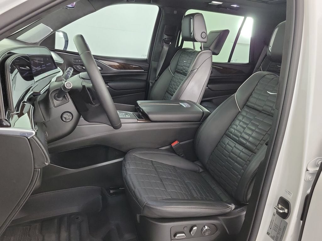 2023 Cadillac Escalade 4WD Sport Platinum