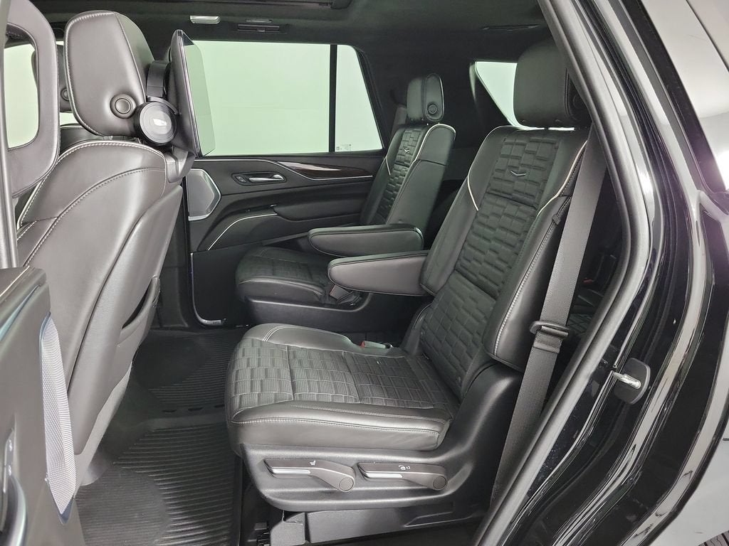 2023 Cadillac Escalade 4WD Sport Platinum