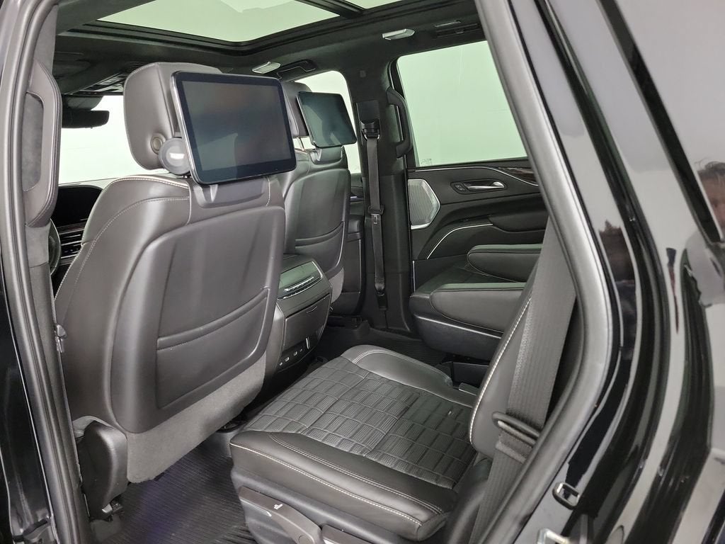 2023 Cadillac Escalade 4WD Sport Platinum
