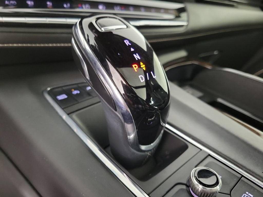 2023 Cadillac Escalade 4WD Sport Platinum