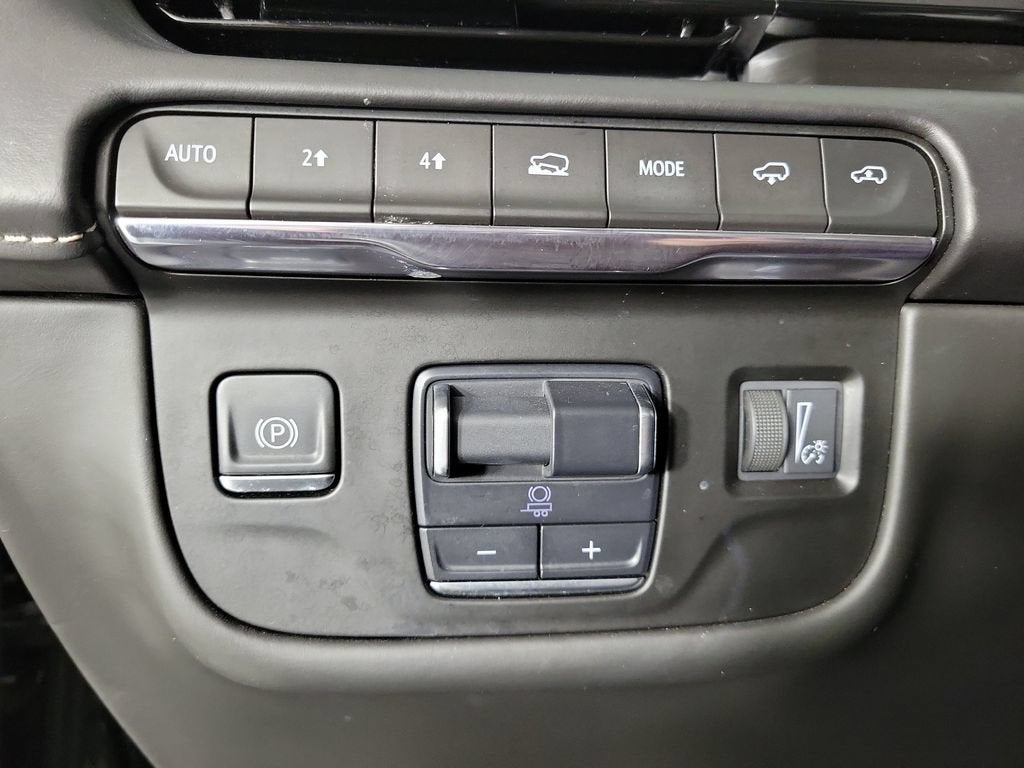 2023 Cadillac Escalade 4WD Sport Platinum