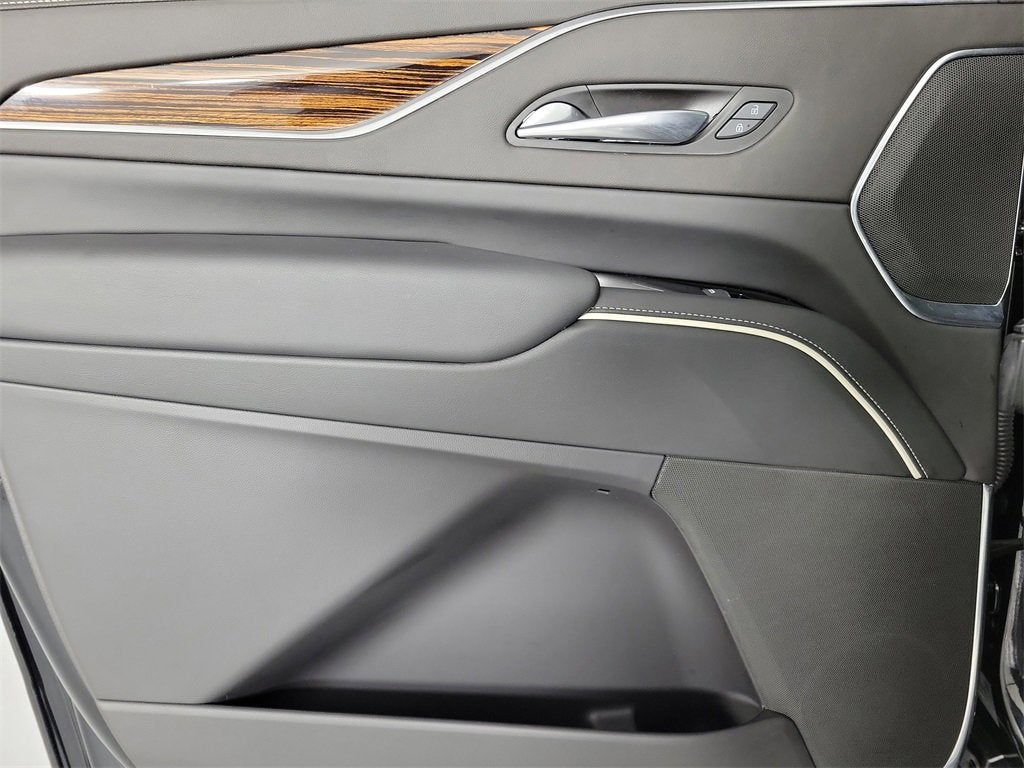 2023 Cadillac Escalade ESV Premium Luxury